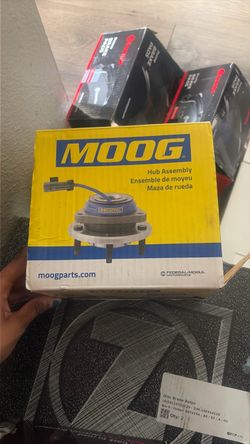 MOOG Hub Assembly