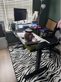 L- Shape Sit Stand Desk with LED lights