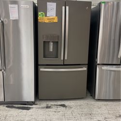 GE 22.1 Cu Ft French Door Refrigerator (GYE22GMNES)
