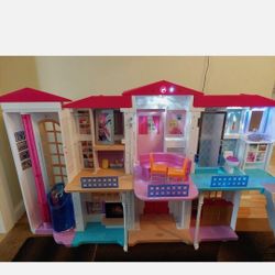 Vintage Barbie Bluetooth Discontinued Dollhouse