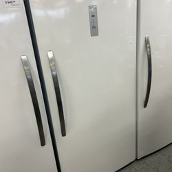 Frigidaire  FRAE2024AW 33 Inch Freestanding All-Refrigerator with 20.0 cu. ft. Capacity, 4 Adjustable Glass Shelves, Wire Basket, EvenTemp™ Cooling, A