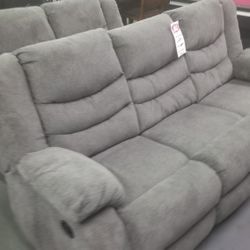 💥RECLINING SOFA AND LOVESEAT BRAND NEW ASHLEY'S 