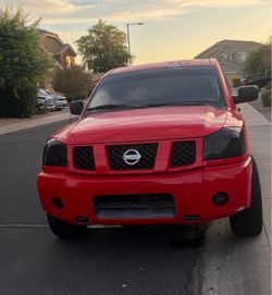 2005 Nissan titan headlights ONLY!!!!