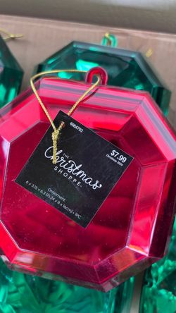 The Christmas Shoppe Faceted Gem Ornament