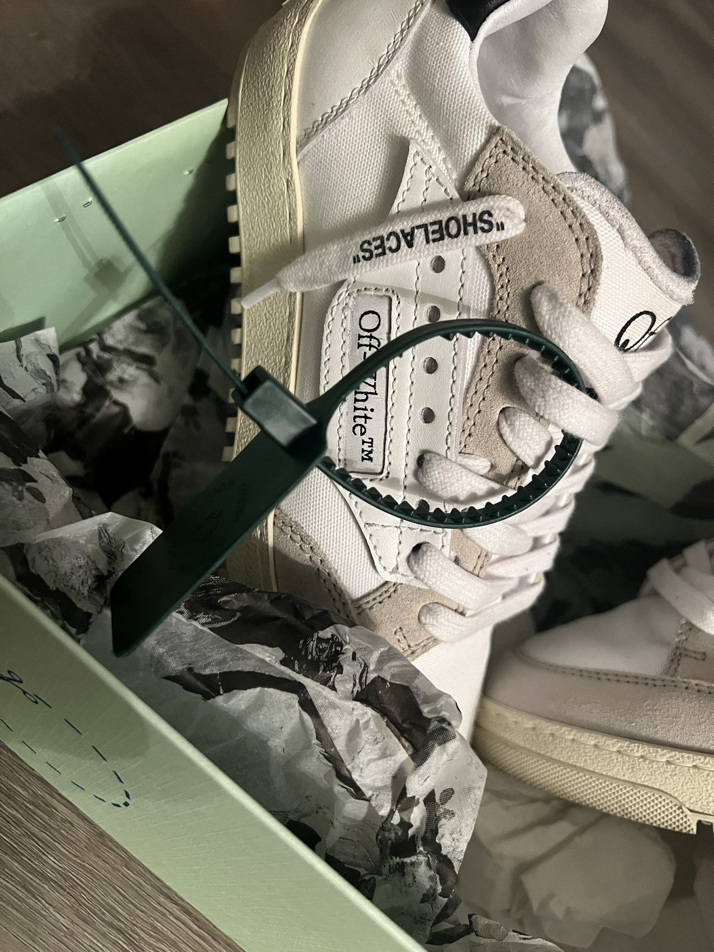 Louis Vuitton Trainer Sneakers Virgil Abloh for Sale in Los Angeles, CA -  OfferUp