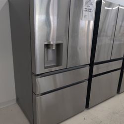 New - Standard-Depth MAX 28.6 Cu. Ft. 4-Door French Door Smart Refrigerator with Full-Convert Dra