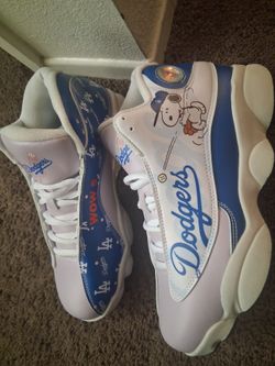 $55.! Dogdger's SNOOPY NEW!,custom size 8.5