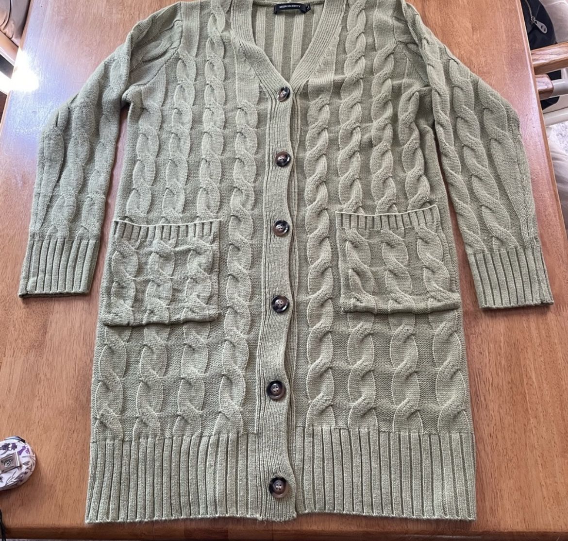 Merokeety Women's light green Button Closure Cable Knit Cardigan Sweater