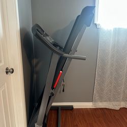 Weslo Cadence G 5.9i Folding Treadmill
