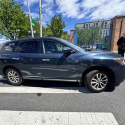 2014 Nissan Pathfinder
