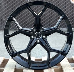 Audi q7 q8 21” new RS style rims tires sets