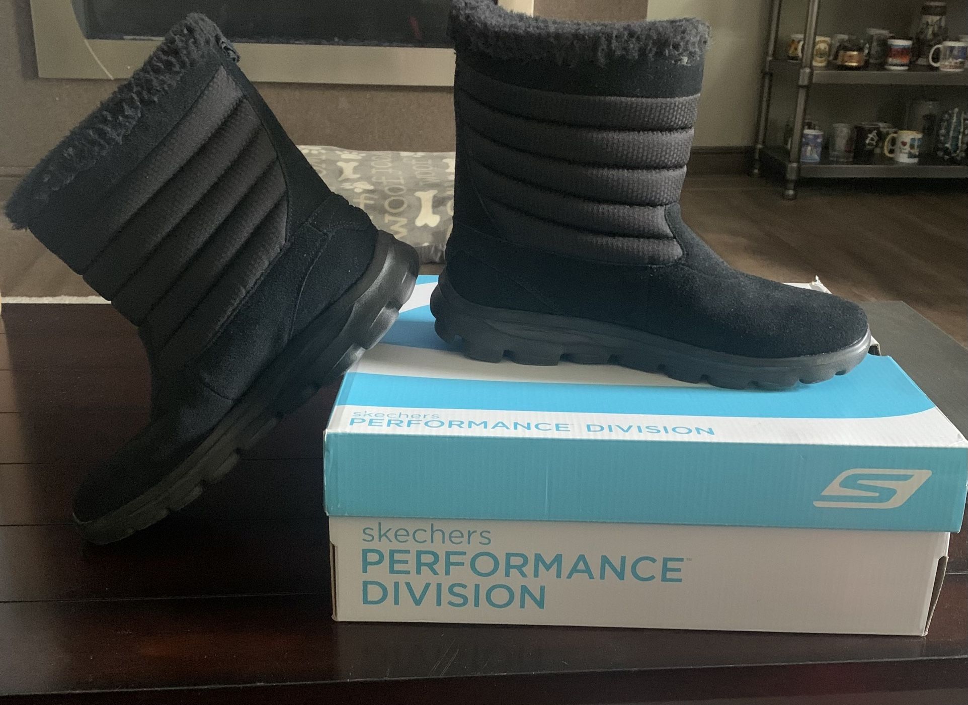 Women’s Sketchers Boots