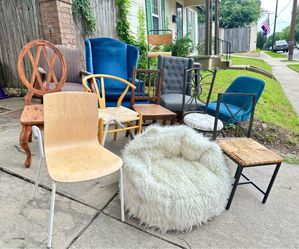 ((BIG SALE)) a Beautiful Variety of Chairs $10 EACH