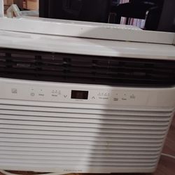 WINDOW AC