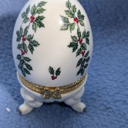 Formalities Bram Bros Vintage porcelain Holiday Egg