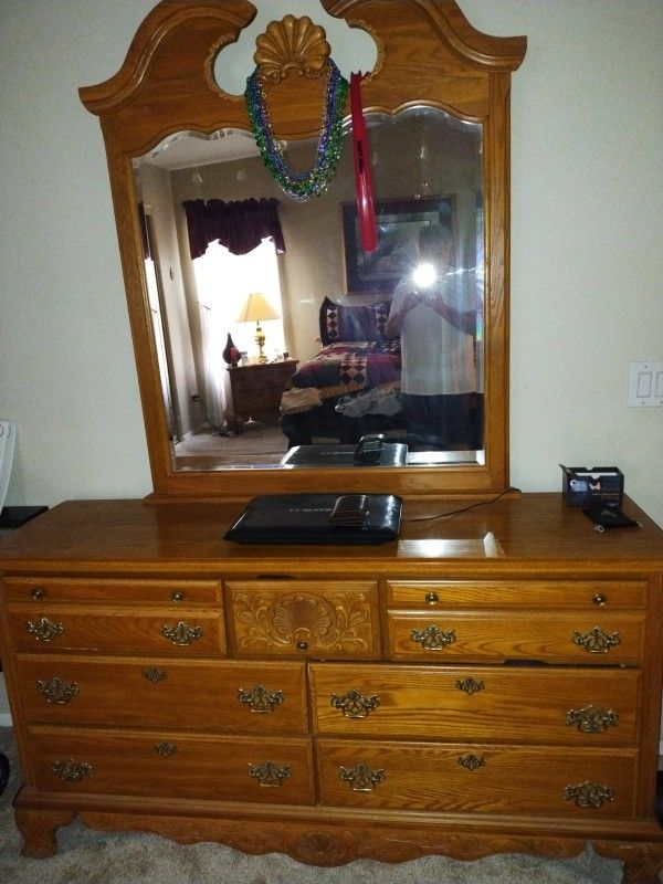 Free Queen Bedroom Set