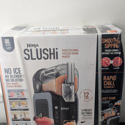 Ninja Slushi. 88 ounce model, NEW