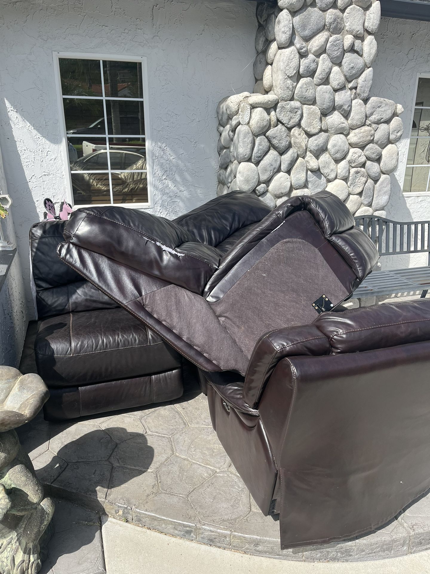 Electric Reclining Couch