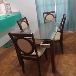 Heavy Dining Room Table 