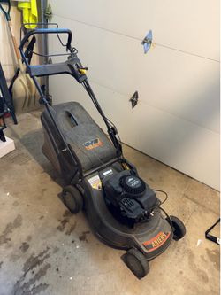 Ariens lawn mover