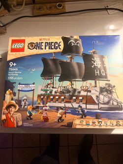 LEGO-One piece Garps Marine Battleship 75646