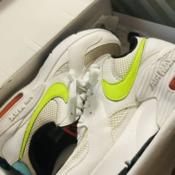 Women’s Nike Airmax Sz 8