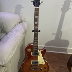 Epiphone Les Paul W/ Fender Champion Amp