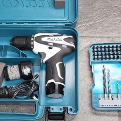 Makita Drill 12 Volts
