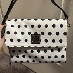 Brand new Crossbody Dooney And Bourke