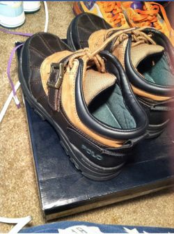 4.5y polo boots