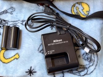 Nikon D7100 DSLR + Tamron 17-50mm f/2.8 – Excellent Condition