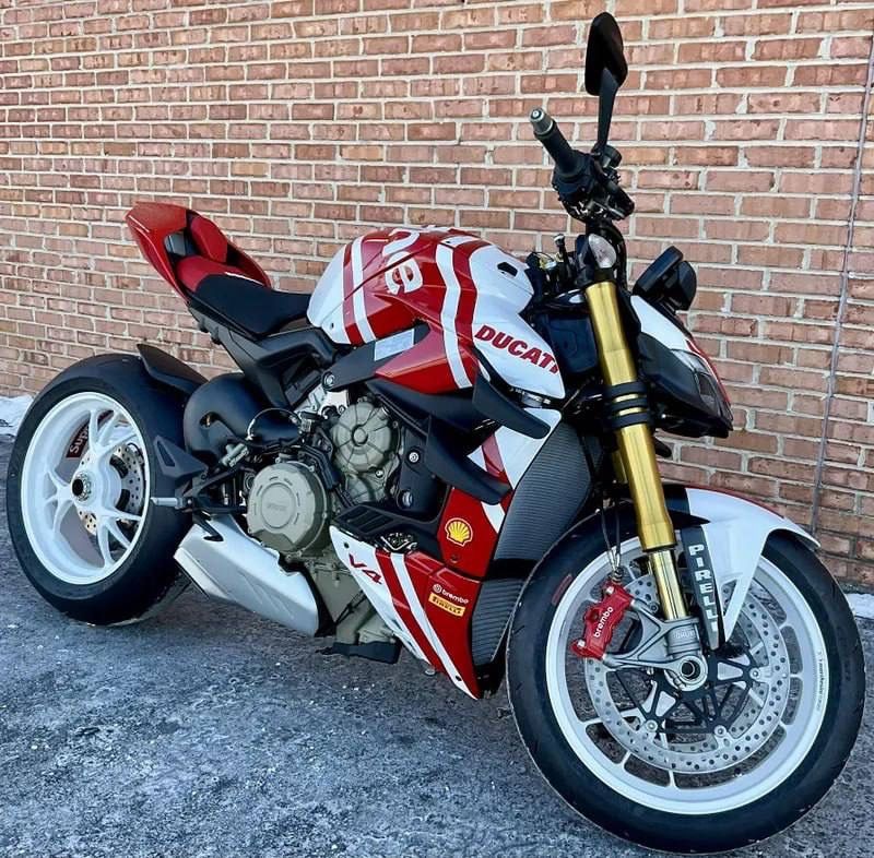 2025 Ducati Ducati Streetfighter V4 Supreme®