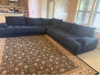Like new sectional