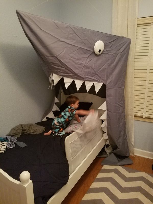 shark bed canopy twin full pottery barn for Sale in Fort Lauderdale, FL