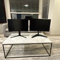 Dual Monitor Setup - LEGION Y-25 240hz + SAMSUNG G3 144hz