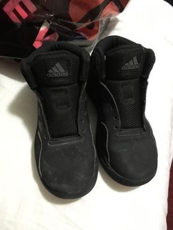 Kid shoes Adidas- size 1