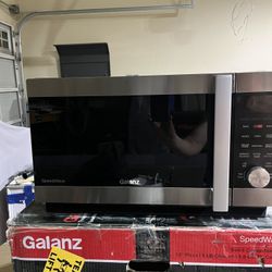 Galanz 3 In 1 Speedwave. Air Fryer, Microwave, and Convection Oven
