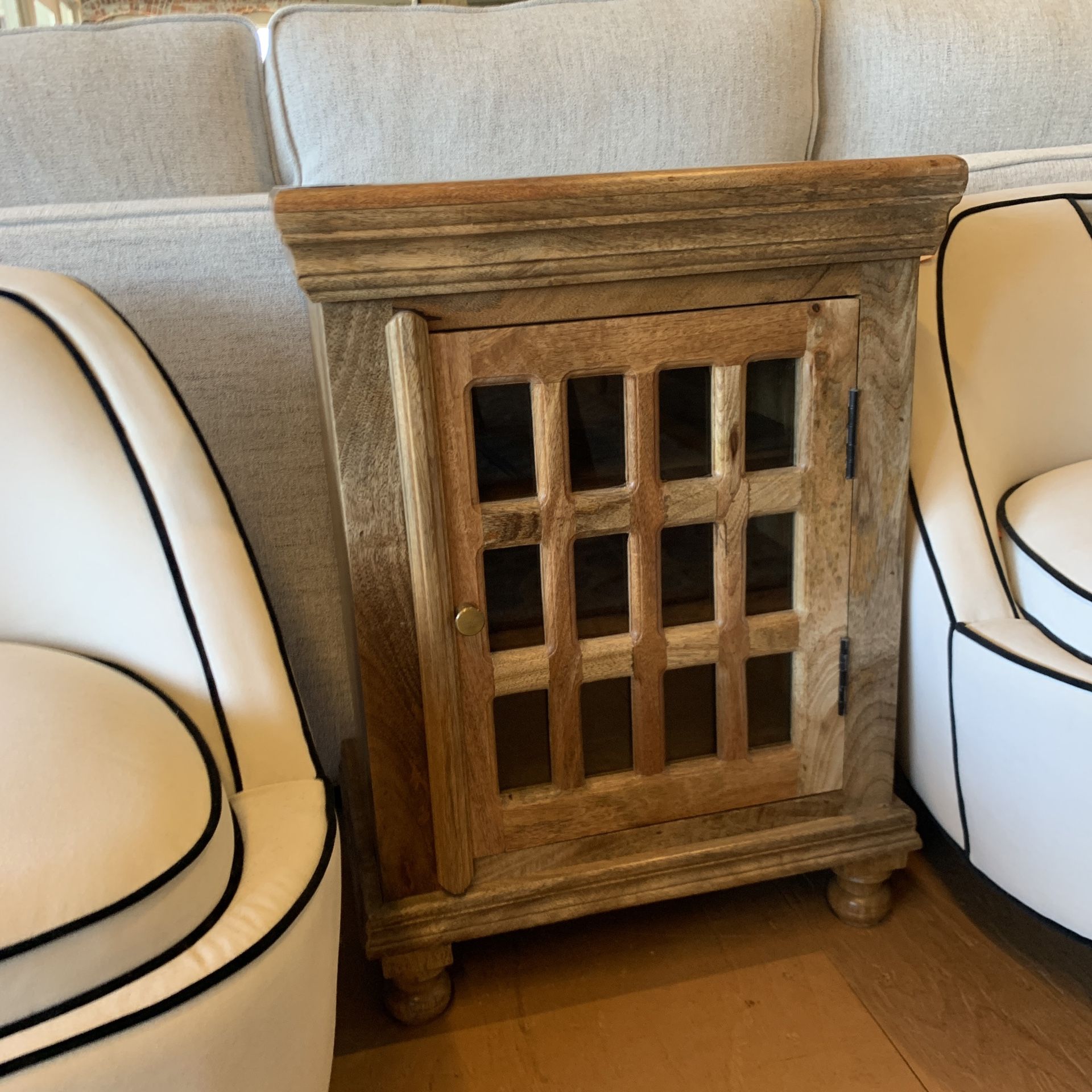 Mango 12 Panel Cabinet