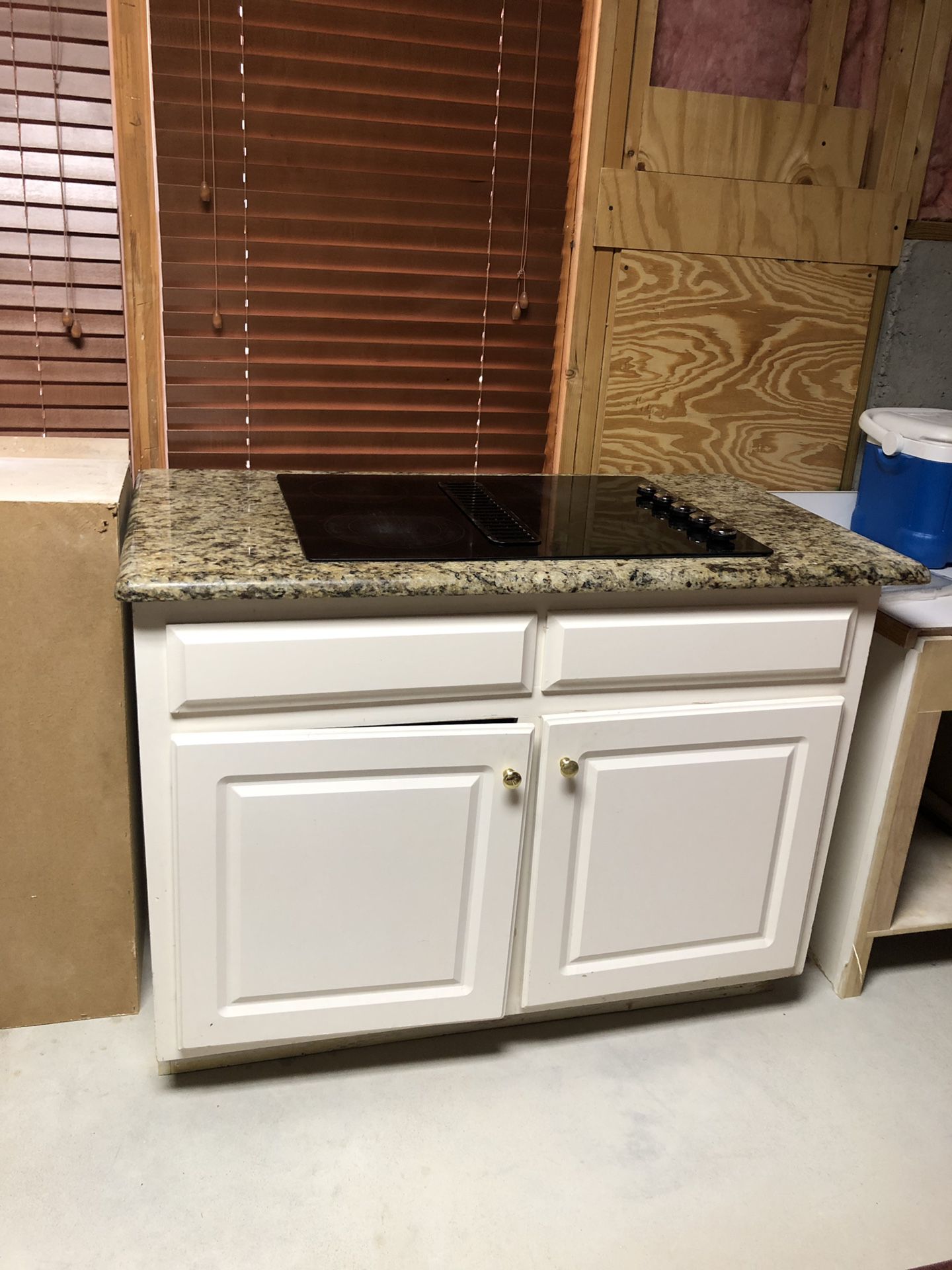 KitchenAid electric 4 burner cooktop + granite countertop + Kitchen island + Desk/cabinet