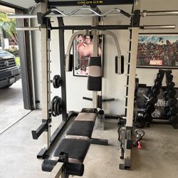 Gold’s Gym Smith Machine 