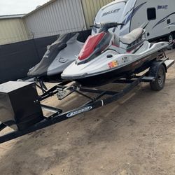 2017 Yamaha Jet skis With Trailer 