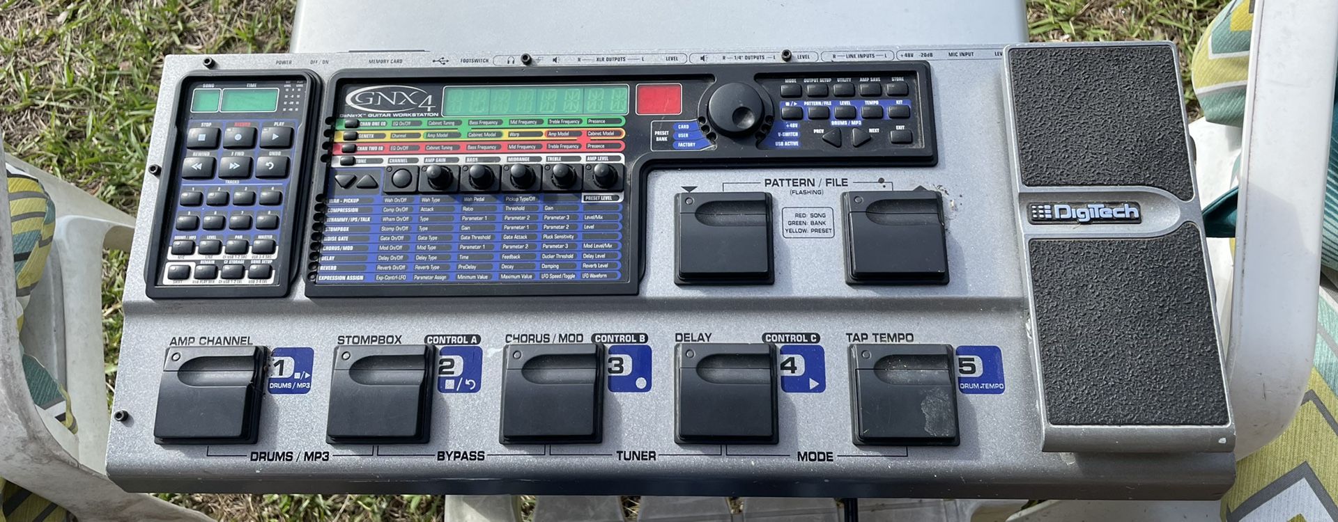 DigiTech GNX4 guitar Multi-effects Workstation