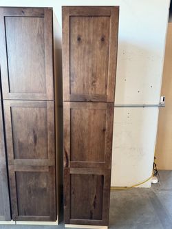 Tall pantry cabinet