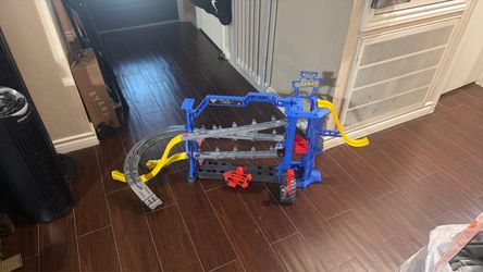 Monster jam garage