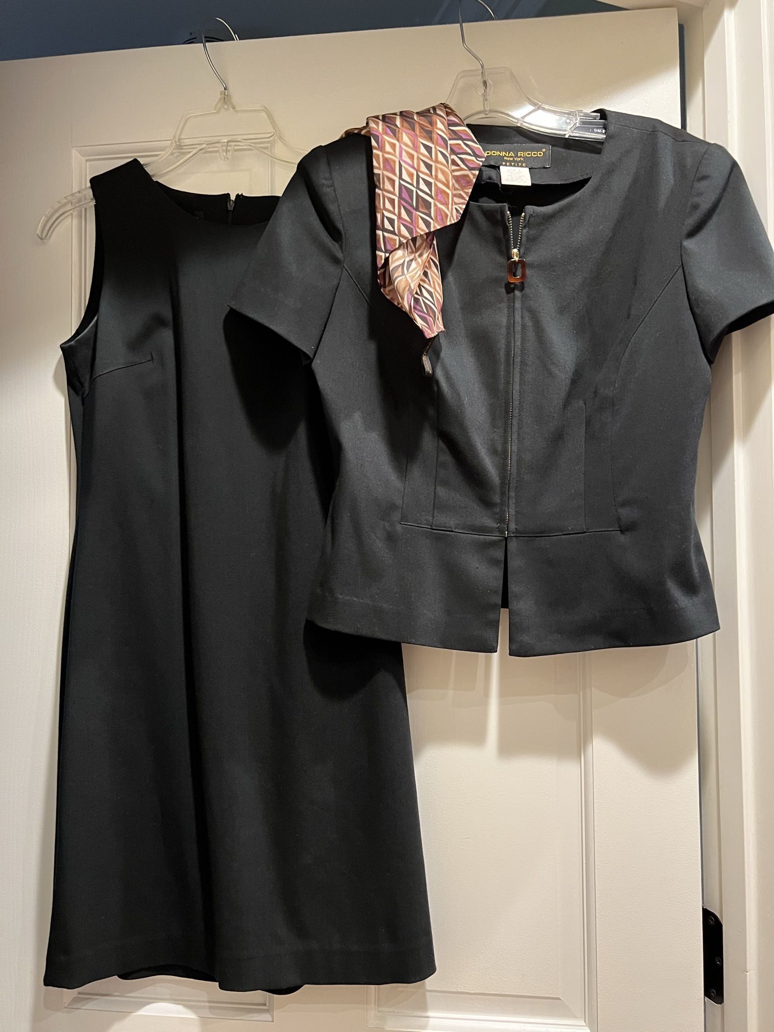 Donna Rocco Petites, 3 Piece Dress Suit, Size 4P
