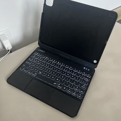 Lenrich iPad Air/Pro Keyboard - $35