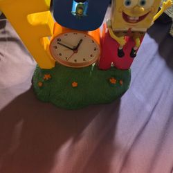 VTG Tek Time Musical talking Singing FUN SpongeBob Alarm Clock Works