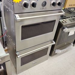 VIKING 30 INCH DOUBLE CONVECTION WALL OVEN CPV