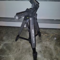 Tripod 