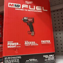 Milwaukee New 1/2” Mid Impact Wrench m18 Fuel